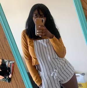 Meet your Posher, Leah